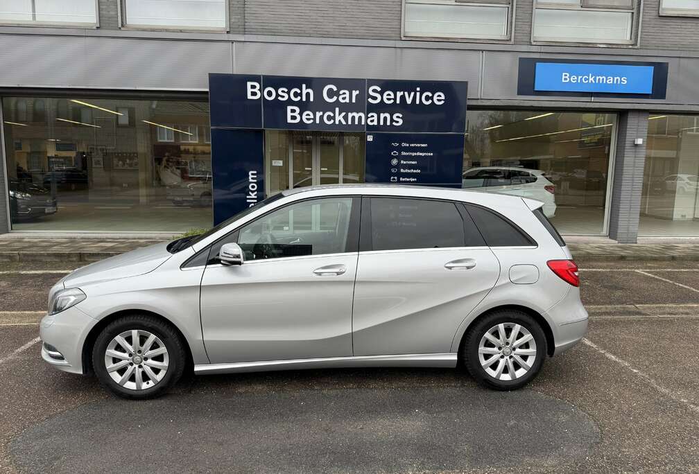 Mercedes-Benz 1.6 Benzine Automaat zeer proper