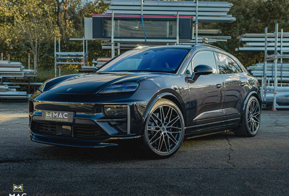 Porsche e-Macan Turbo  Onmiddellijk beschikbaar