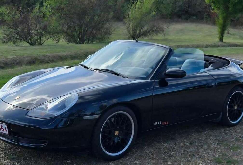 Porsche 3.4i