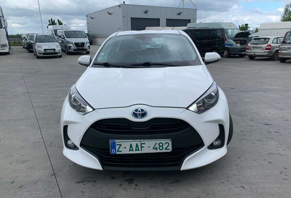 Toyota Yaris 1.5i Dual VVT-iE Dynamic CVT