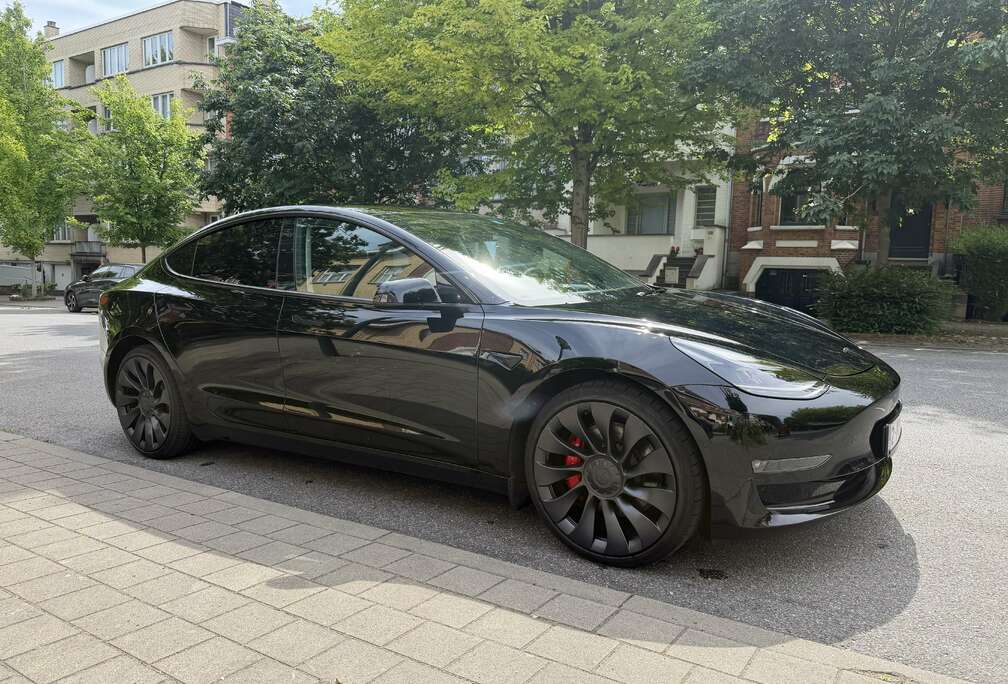 Tesla Performance Dual Motor awd
