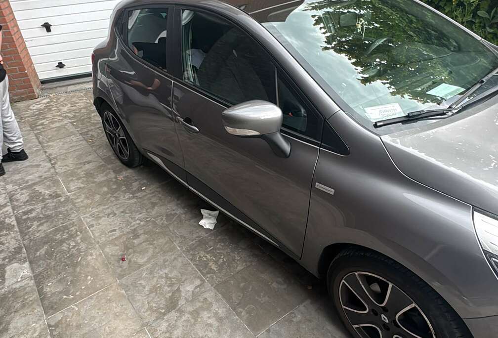 Renault Clio 1.2i Community