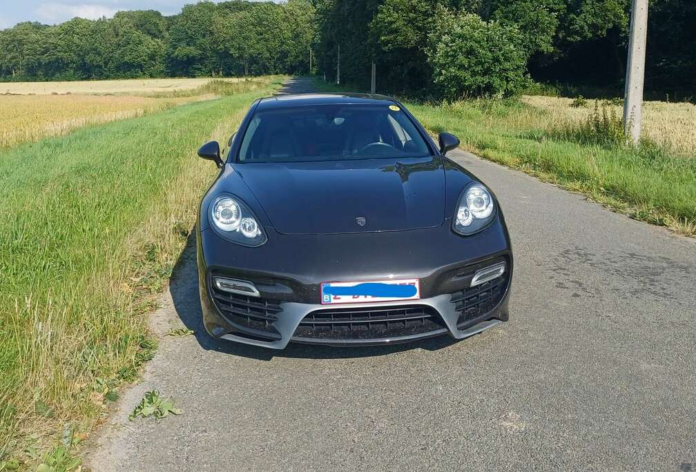 Porsche 3.0 D V6 Tiptronic