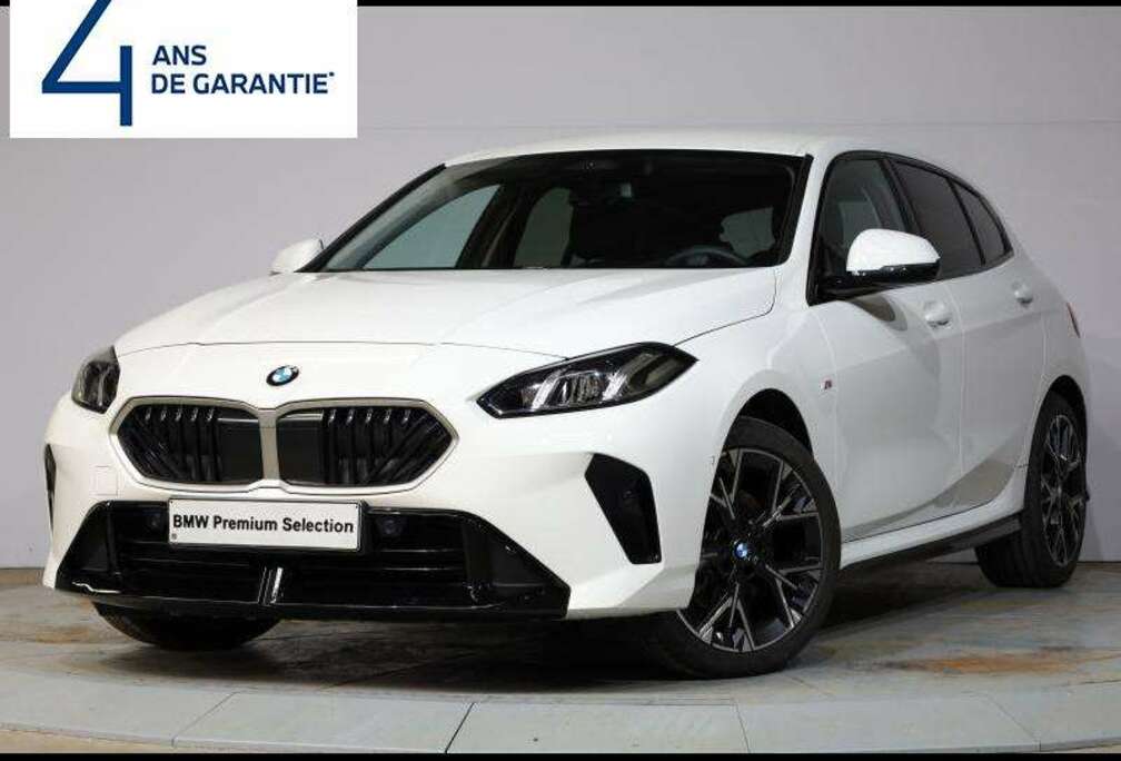 BMW Hatch M Sport Design