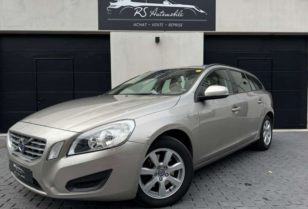 Volvo V60 1.6 D2 BOITE AUTO/CLIM/CRUISE/