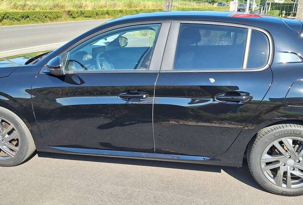 Peugeot PureTech S&S Style EAT8