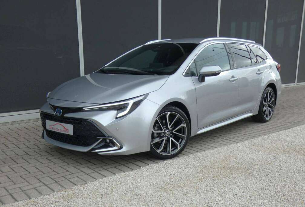 Toyota 1.8 Hybrid Premium 140pk +Head-up display +Sportzetels +Stuurwielverwarming +Zetelverwarming FACELIFT