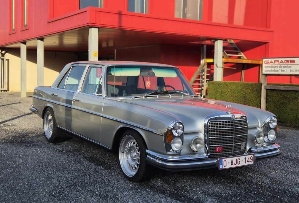 Mercedes-Benz Mercedes 280SE/MANUEEL/LPG