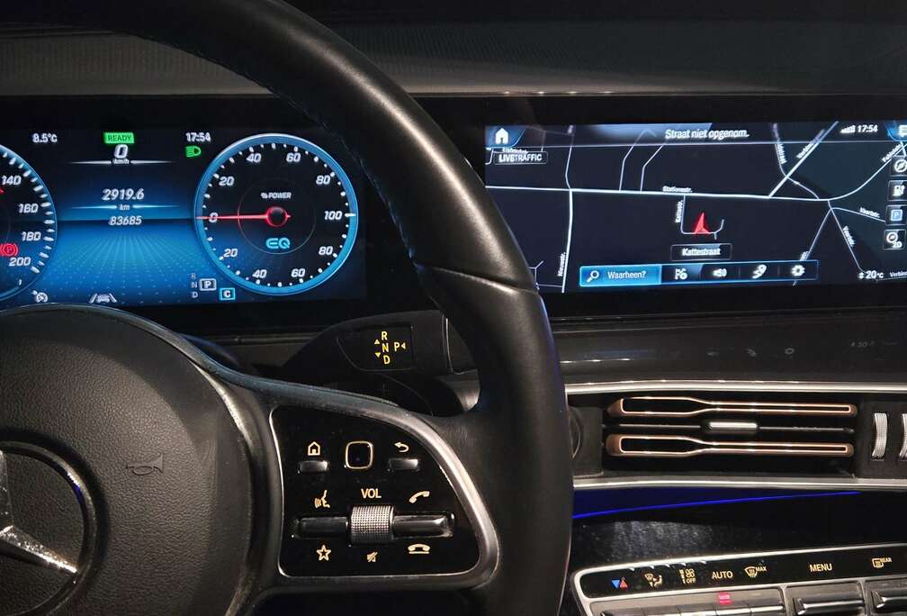 Mercedes-Benz EQC 400 4Matic Service  AMG Line