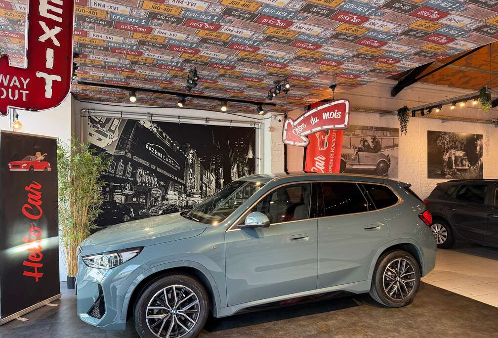 BMW X1 1.5iA sDrive18i * PACK M * PANO * CAM 360 *