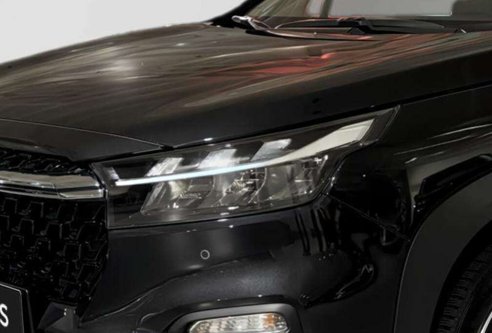 Suzuki 1.5 4WD AGS SUNROOF PACK