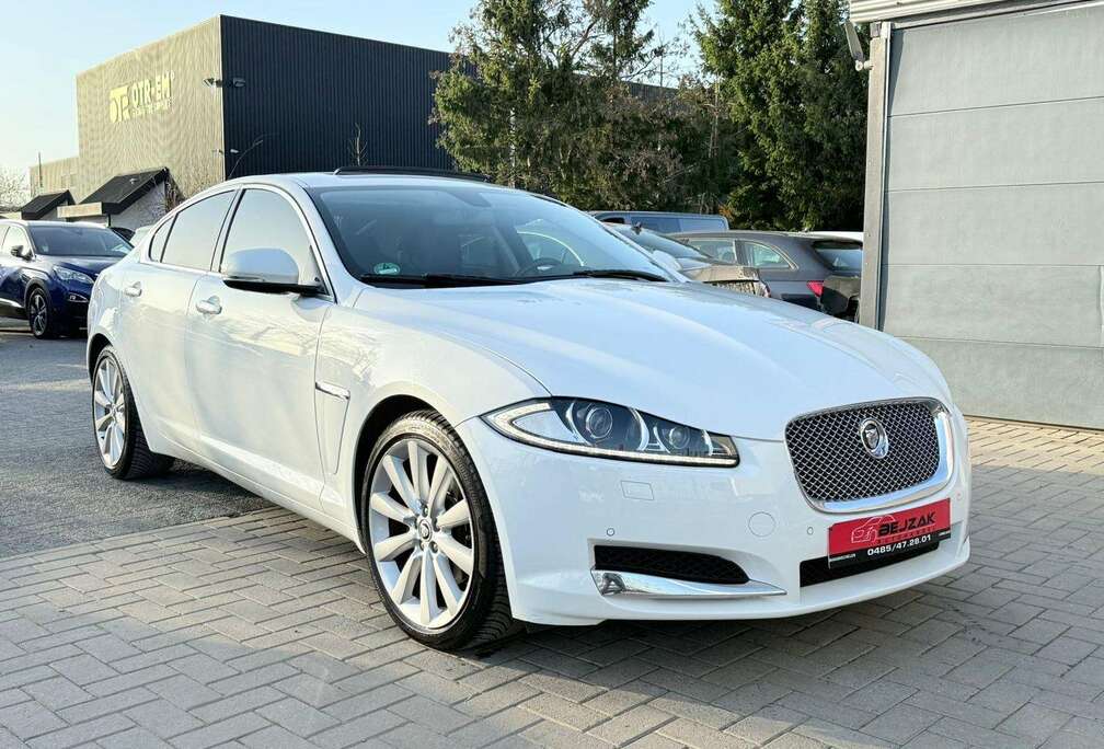 Jaguar XF Luxury 2.2 D Face-Lift 1j garantie Nieuwstaat