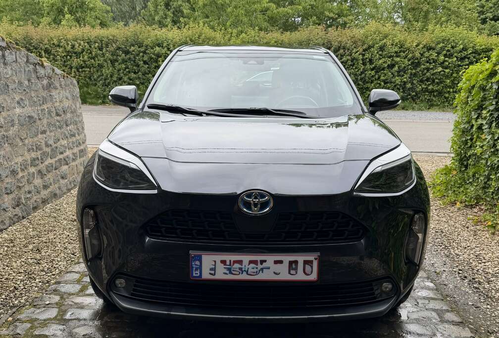 Toyota Hybrid 1.5i VVT-i E-CVT Style
