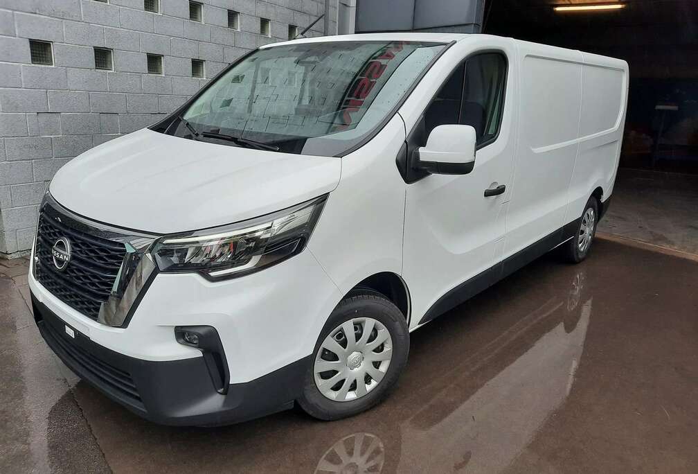 Nissan N-Connecta