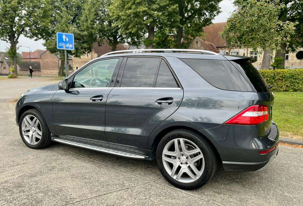 Mercedes-Benz ML 250 BlueTEC 4MATIC 7G-TRONIC