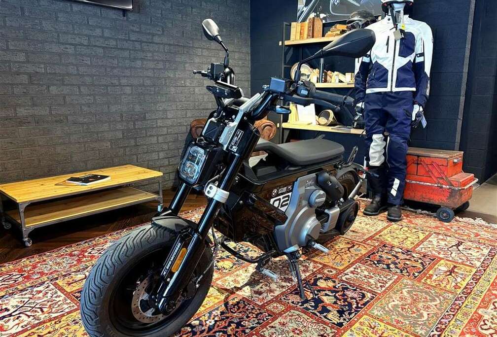 BMW 0