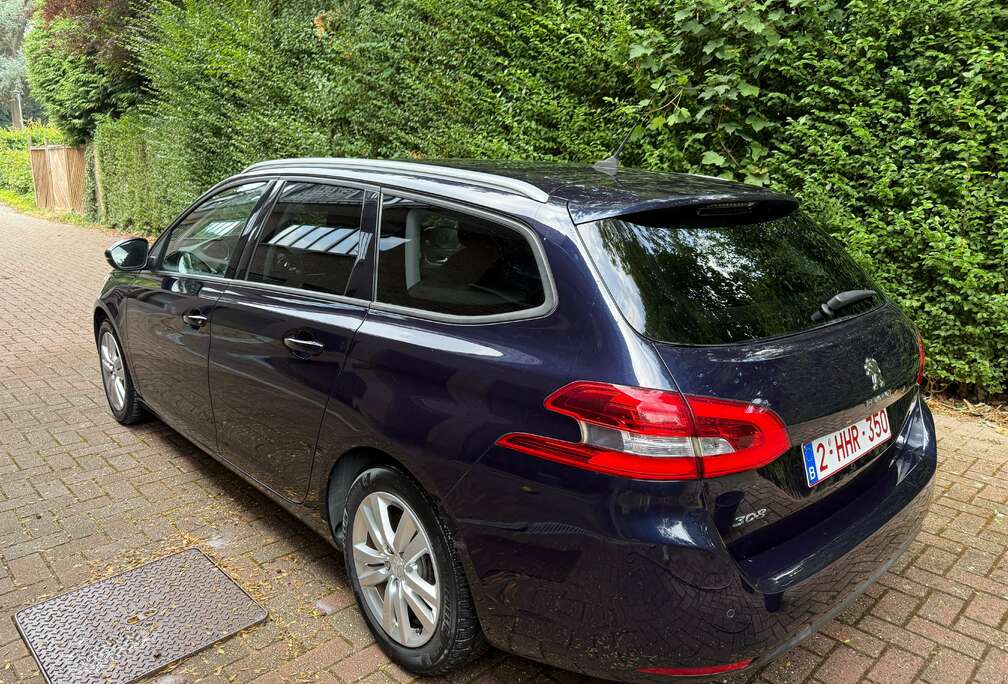 Peugeot 308 SW 1.2 PureTech Style (EU6.2)