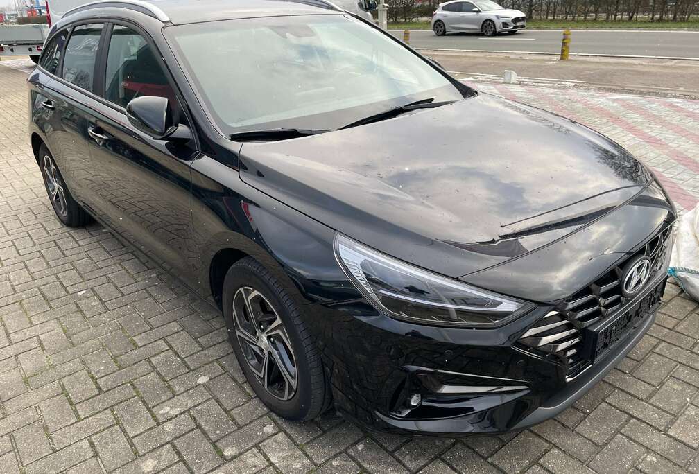 Hyundai 1.0 T-GDi MHEV Techno DCT