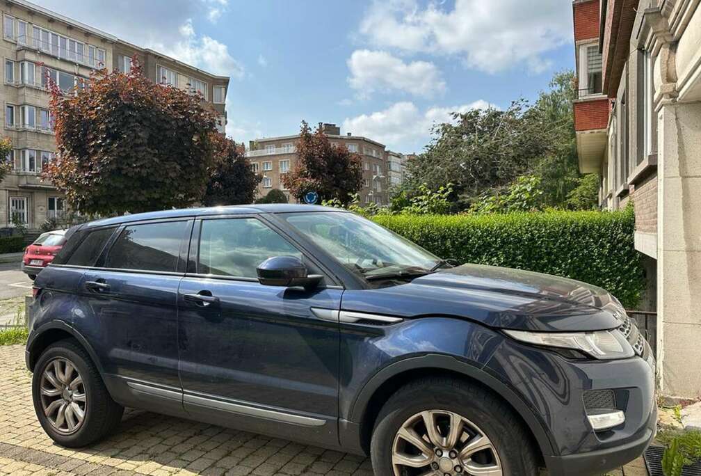 Land Rover range rover evoque 2015 in perfect condition