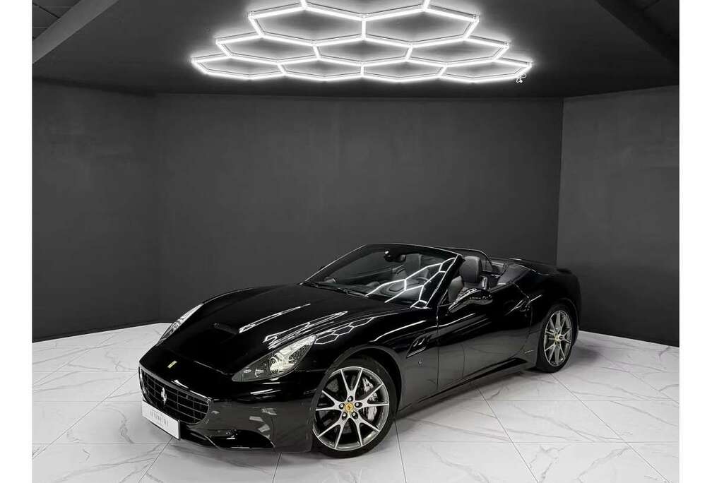 Ferrari V8 4.3