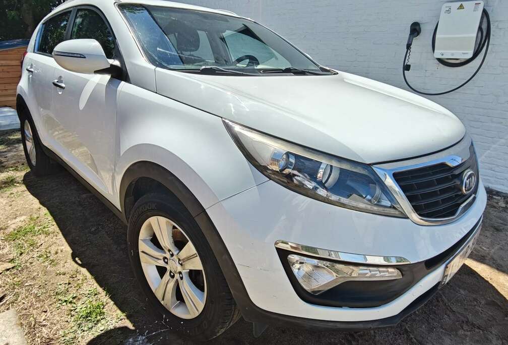 Kia 1.6i 2WD Sense+