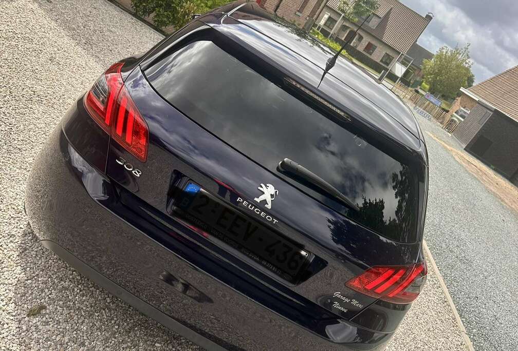 Peugeot 1.2 PureTech Active (EU6.2)