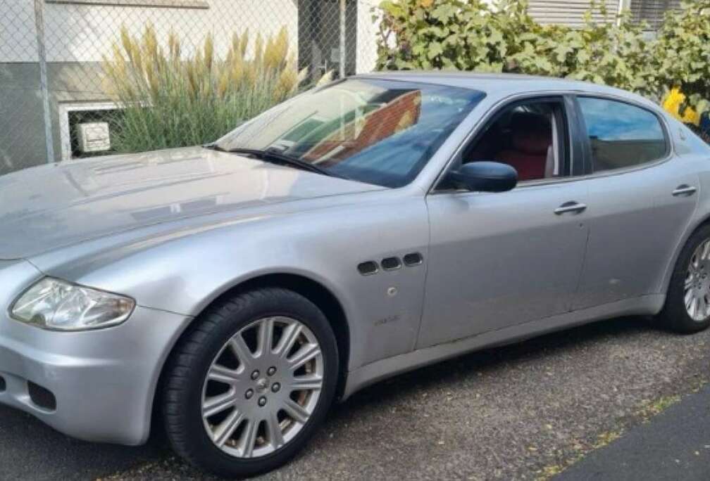 Maserati 4.2i V8 32v