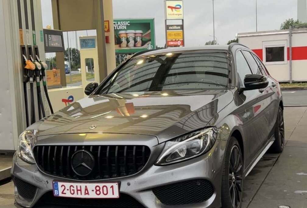 Mercedes-Benz (BlueTEC) d T AMG Line