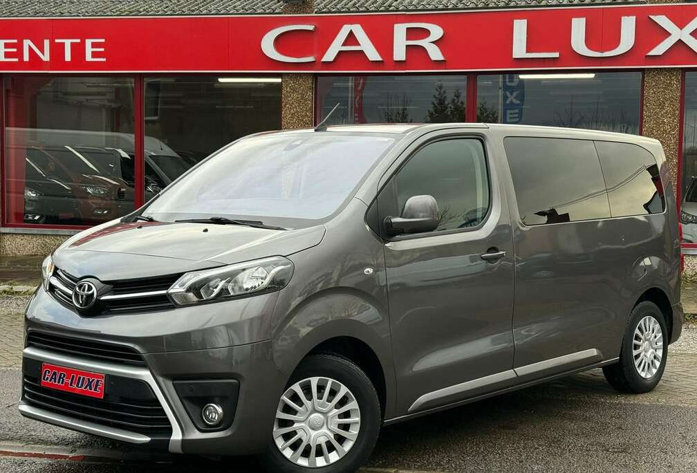 Toyota 1.6 D MEDIUM 9 PLACES CLIM