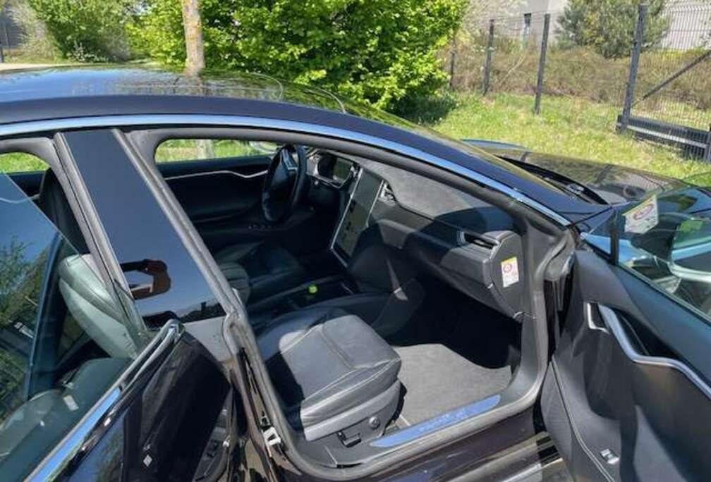 Tesla Model S 85 kWh