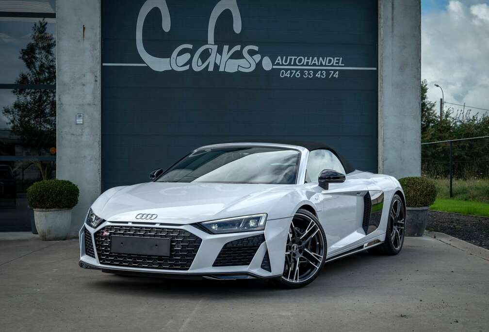 Audi Spyder V10 Performance RWD  FULL LEATHER  LASER