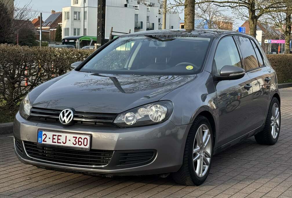 Volkswagen 2.0 TDI DPF Comfortline 119 g