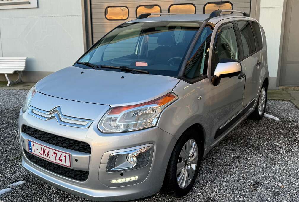 Citroen 1.4 // NAV // CAM // Volledig dealer onderhouden