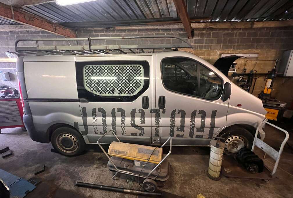 Renault 2.0 dCi 29 L1H1 - Pour pièces - A réparer - Probleme injecteur