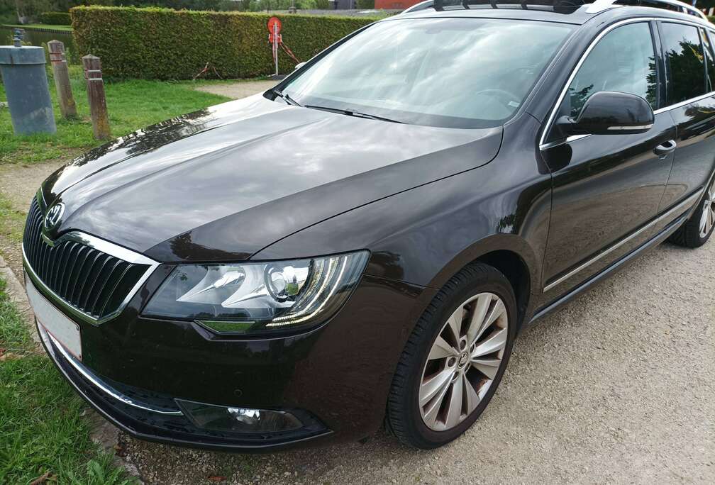 Skoda Superb SW 2.0 CR TDi Elegance