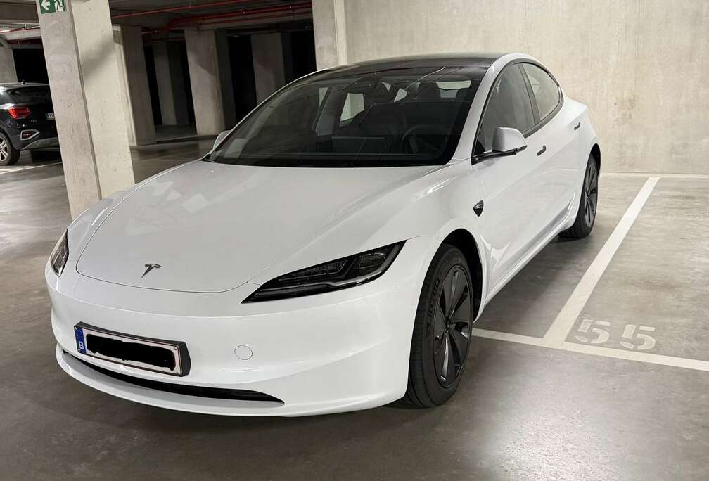 Tesla 78 kWh RWD Long Range