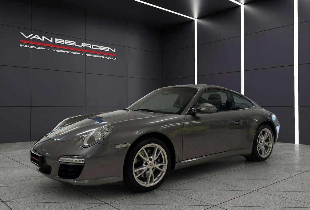 Porsche 911 Carrera PDK