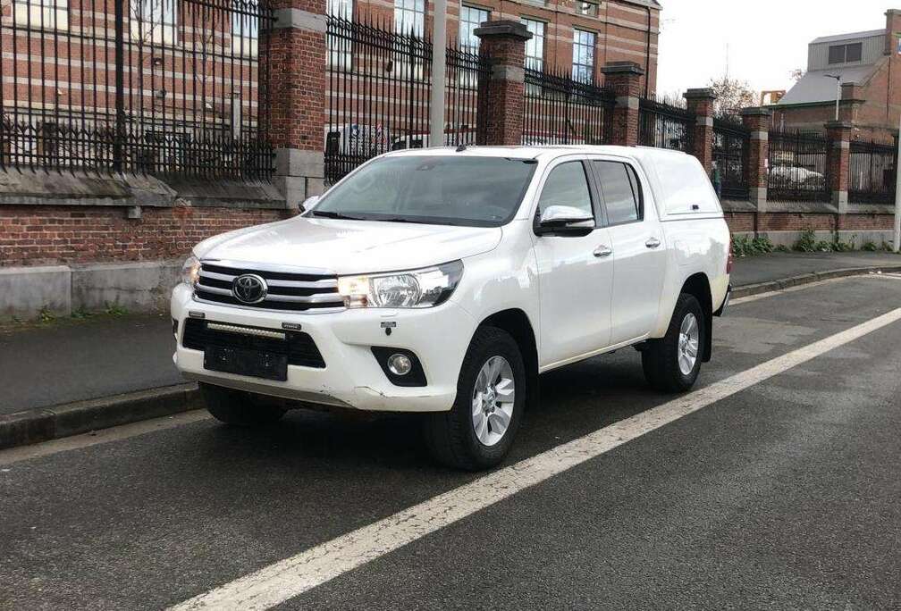Toyota 2.4 D-4D 4WD Comfort