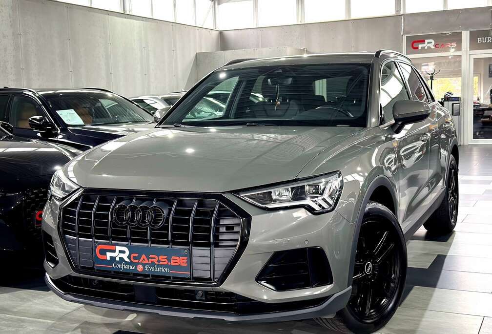 Audi 35 TFSI S line S tronic // RESERVER // RESERVED //