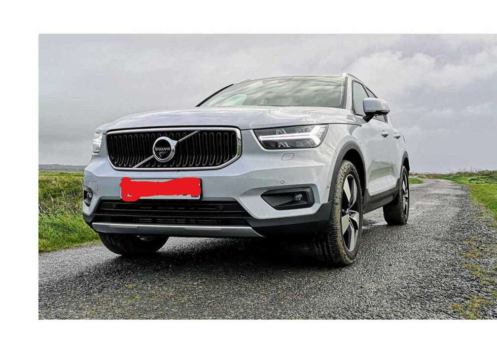 Volvo XC40 T2