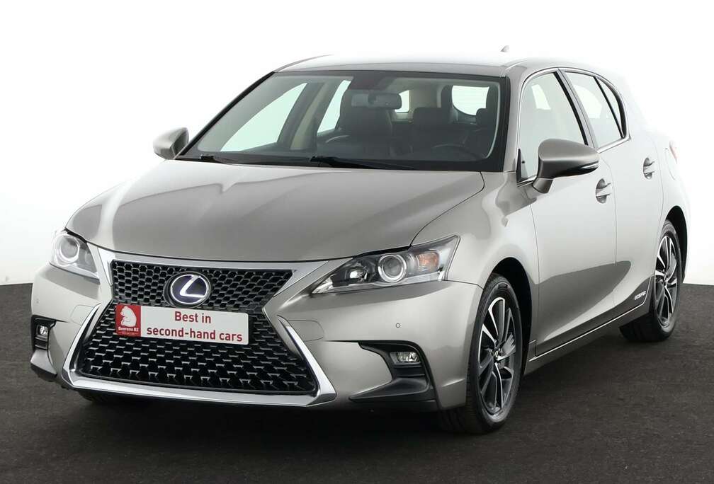 Lexus BUSINESS LINE 1.8i e-CVT + A/T + GPS + LEDER + CAM