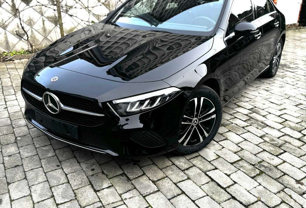 Mercedes-Benz e PHEV Business Line