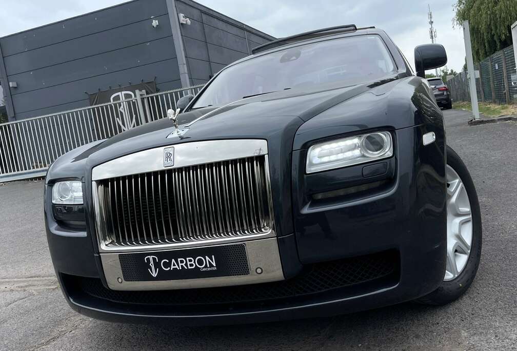 Rolls-Royce V12 FIRST OWNER/FULL HISTORY/SOFTCLOSE/CAMERA/PANO