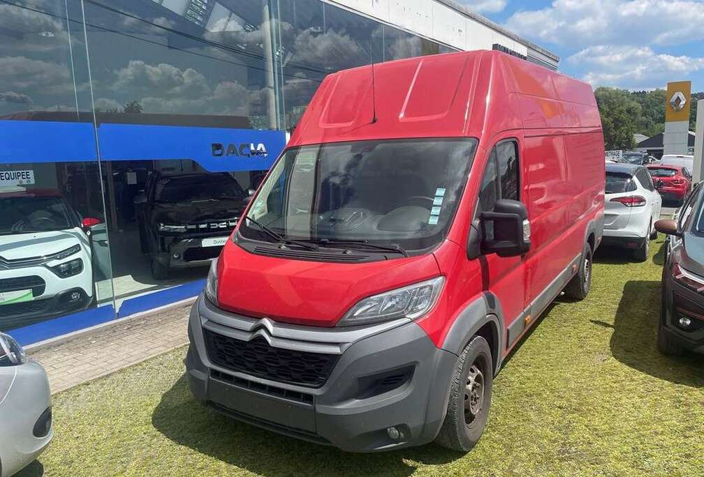 Citroen L4 (6.36 m) H3 (2.17m)