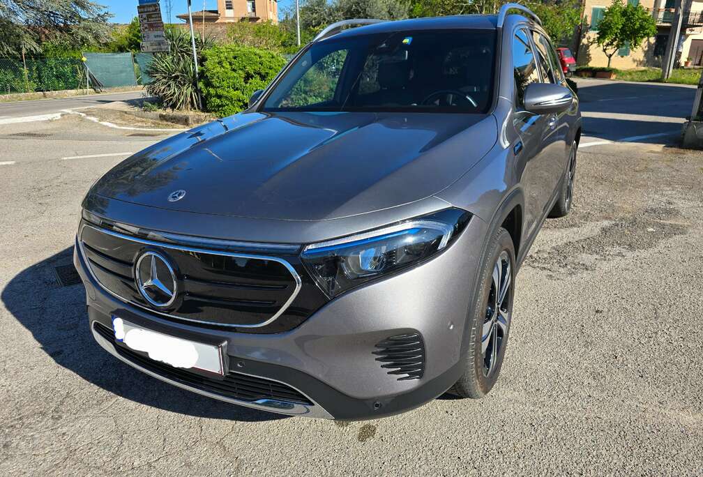 Mercedes-Benz EQB 300 4Matic Electric Art