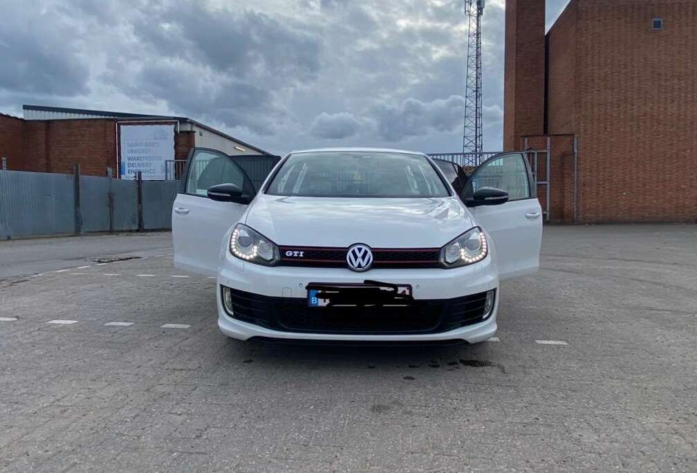 Volkswagen Golf 2.0 GTI DSG Edition 35