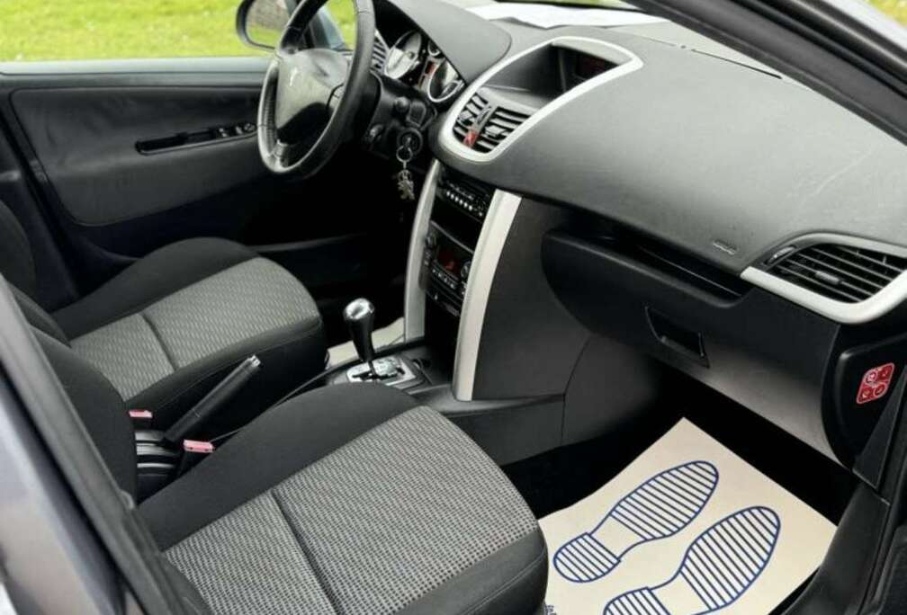 Peugeot 1.6i 16v Premium