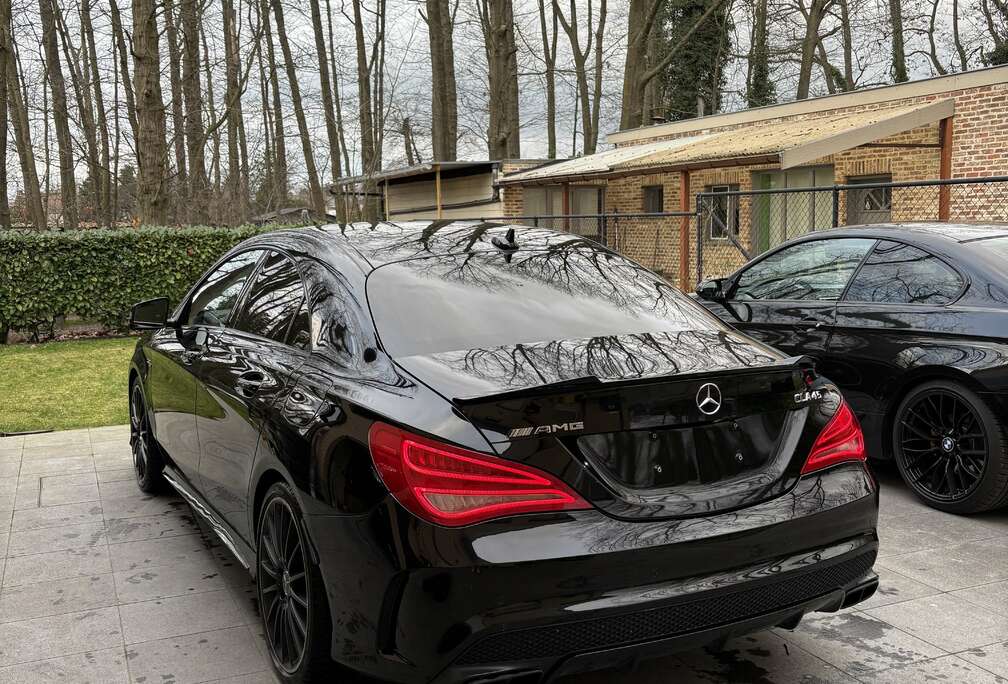 Mercedes-Benz 4Matic 7G-DCT