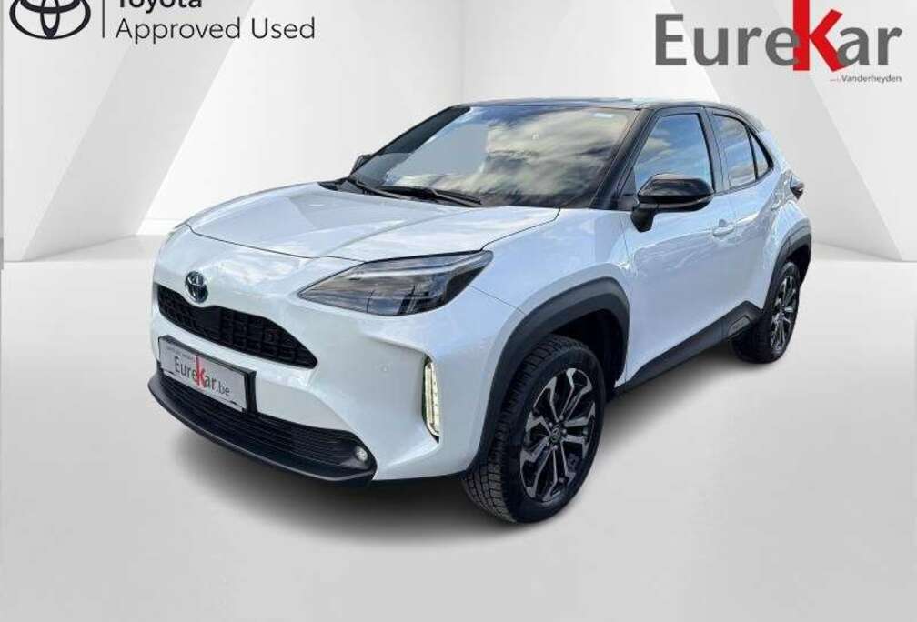 Toyota DYNAMIC PLUS BI-TONE + COMFORT PACK