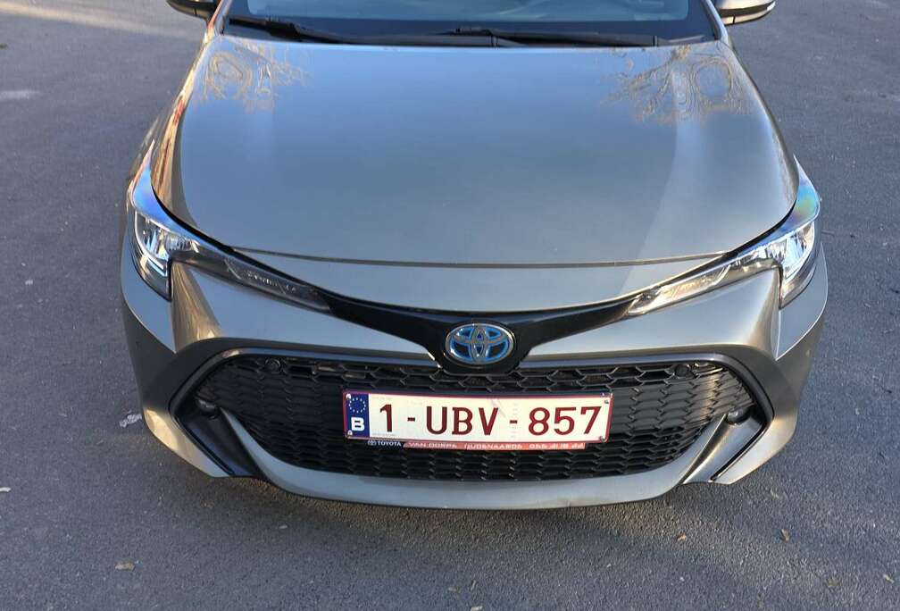 Toyota Corolla 1.6 VVT-i Combi Automatik Sol